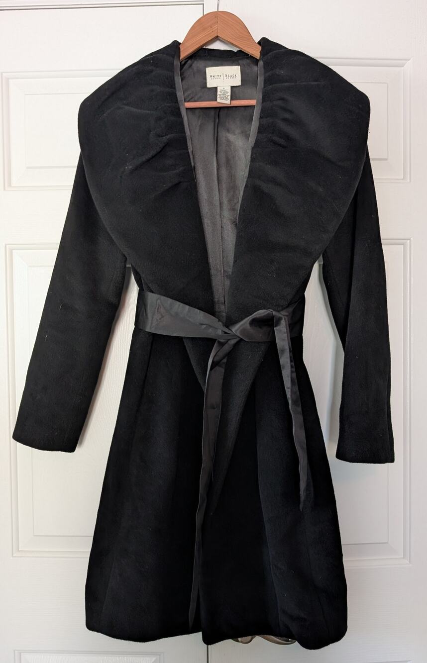 White House Black Market Wool Coat *Minor Flaws*